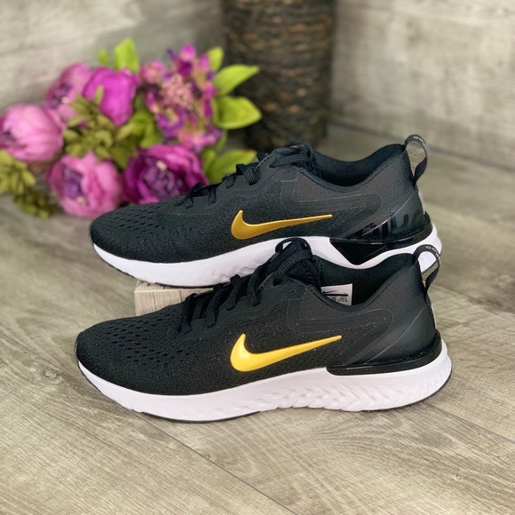 nike odyssey react gold